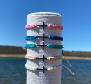 สร้อยข้อมือกางเขนคริสเตียน | กันน้ำและปรับได้ | สร้อยข้อมือศรัทธา - Product Image 1