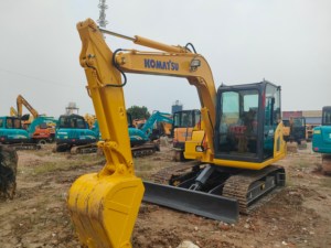 Oferta Destacada: Excavadora de Orugas Komatsu PC70 de Segunda Mano en Japón, Alta Potencia de Excavación, Modelo 2021, Incluye Piezas Centrales del Motor y Bomba - Product Image 5