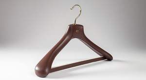 SATE USERS <b>COAT</b> HOT SELLING WHOLESALE <b>WOODEN</b> <b>HANGERS</b> for Displaying Clothes Bags in Kitchen Wardrobe or Bathroom - Product Image 5