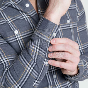 Chemise en flanelle à carreaux classique décontractée à manches longues, boutonnée, douce et confortable, à porter tous les jours, pour toutes les saisons - Product Image 6