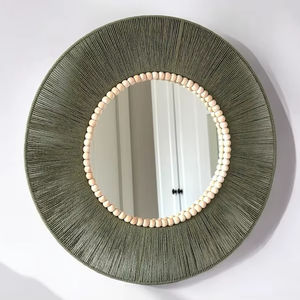 Espejo de Pared Decorativo Vintage al por Mayor, Espejo de Resina Antiguo Verde Dorado con Diseño Floral, Espejo de Resina para Mesa - Product Image 1