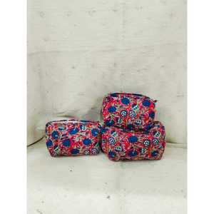 กระเป๋าจัดระเบียบเครื่องสำอางปักลายสไตล์โบฮีเมียนแบบพกพาจากเมืองชัยปุระ พร้อมซิปปิดและโลโก้ที่ปรับแต่งได้สำหรับจัดเก็บเครื่องสำอาง - Product Image 1