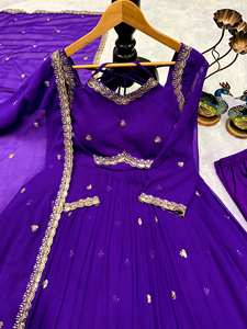 Colección de Trajes Anarkali de Diseño Royal Look - Product Image 4