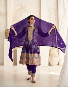 Costume Salwar traditionnel indien exclusif en soie avec rayonne de qualité supérieure du designer Dupatta à bon prix - Product Image 4