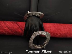 Conjunto de pulseras oxidadas para mujer, joyería de diseño de esmalte de plata alemán, ropa de fiesta, estilo elegante, joyería de moda - Product Image 2
