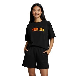 Ensemble court deux pièces pour femme avec logo personnalisé imprimé, 100 % coton, t-shirt et short amples et confortables pour femme - Product Image 1