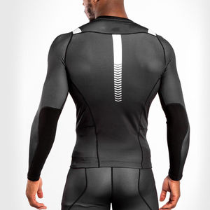 Dernier design de rashguard pour hommes, vêtements de sport, couleur unie, manches longues, rashguard avec impression de logo personnalisé, vente en gros personnalisée - Product Image 4