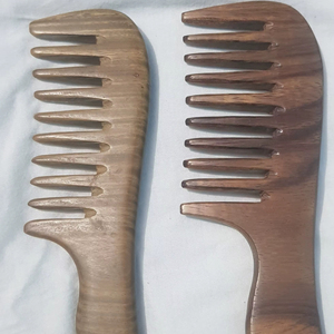Ensemble de peigne et brosse à cheveux en bois avec dents en bambou, conception à double tête à dents larges pour un usage domestique, vente en gros d'artisanat en bois - Product Image 1