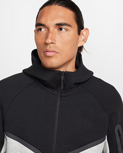 Vente en gros de vêtements de sport décontractés survêtements personnalisés de qualité supérieure à bas prix stock personnalisé prêt à expédier survêtements respirants pour hommes - Product Image 3