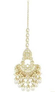 Ensemble de collier ras du cou de mariée en perles Kundan de luxe avec boucles d'oreilles et Maang Tikka Bijoux de mariage indiens - Product Image 4