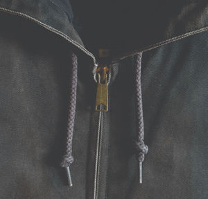 เสื้อฮู้ดซิปแบบสตรีทแวร์ ดีไซน์ระบายอากาศ สีสันโดดเด่น ลวดลายปะติดแบบสั่งทำพิเศษจากผู้ผลิต ล้างสีแบบ Acid Wash สไตล์ไม่ซ้ำใคร - Product Image 5