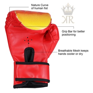 Guantes de boxeo de entrenamiento deportivo personalizados del mejor fabricante Quty cuero y PVC tamaños ajustables 12oz y 16oz gran oferta - Product Image 5