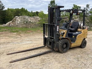 Chariot élévateur à moteur diesel 2017 MITSUBISHI FG25N de 3 tonnes prêt à être expédié dans le monde entier - Product Image 2