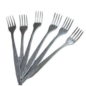 Juego de cubiertos de mesa de acero inoxidable para el hogar con mango plateado Cubiertos ideales para restaurantes Hoteles y uso de regreso a la escuela - Product Image 1