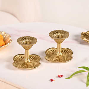 Porte-bougie en aluminium doré de haute qualité, sur mesure, pour la décoration de la maison et des mariages, écologique et durable. - Product Image 2