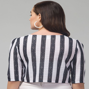 Tops d'été personnalisés pour femmes Options de couleur et de design en coton doux Commandes en gros écologiques décorées de diamants et de boutons - Product Image 5