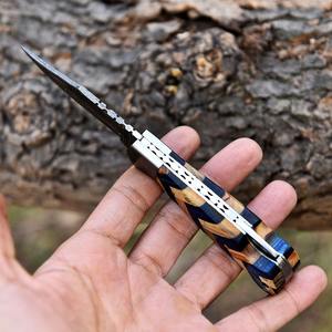 Offre Spéciale personnalisé fait à la main en acier damas couteau de poche pliant en cuir manche en bois beaux couteaux de Camping en plein air Support OEM - Product Image 5