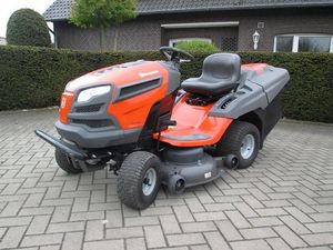 Cortadoras de Césped Husqvarna con Motor de Gasolina, Chasis de Acero, Autopropulsadas y con Control Remoto - Grado Industrial en Venta - Product Image 5