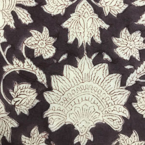 Tela de Algodón con Estampado Floral Intenso Hecho a Mano, por Metro, Textil Artesanal Tradicional Indio - Product Image 1