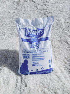 เกลือบริโภคเสริมไอโอดีน 50ppm |   ผงเกลือทะเลขาวของ GRANNY'S |   ถุง 25 กก. อายุการเก็บรักษา 2 ปี เกรดอาหาร - Product Image 3