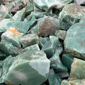 Meilleures ventes en gros de pierres brutes d'<span class=keywords><strong>aventurine</strong></span> verte naturelle, pierres précieuses brutes pour la guérison - Product Image 1