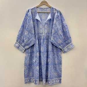 Robe en coton à imprimé floral fait main, col profond, style bohème, pour l'été - Product Image 2