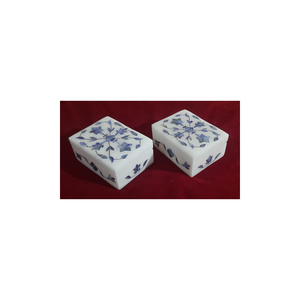 Boîte à bijoux rectangulaire en marbre blanc incrusté de nacre de conception exclusive faite à la main unique pour boîte d'emballage cadeau de collier - Product Image 1