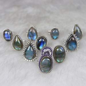 Anillos de diseño al por mayor con piedras preciosas de labradorita azul natural, destello azul profundo para bodas y otras ocasiones - Product Image 3