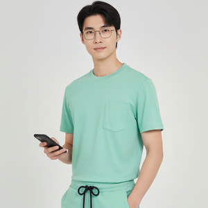 Exfoliantes médicos que absorben la humedad para mujeres para uso durante todo el día 280Gsm tela cuello redondo Scrub Top blanco enfermera uniforme fábrica - Product Image 1