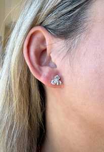 Pendientes de Plata de Ley 925 con Tres Puntos Redondos de Aguamarina Azul Estilo Costero, Regalo Sorpresa para Cumpleaños de Marzo - Product Image 4