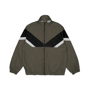 Veste coupe-vent imperméable confortable de haute qualité avec logo personnalisé en gros pour hommes, veste respirante à blocs de couleur - Product Image 2