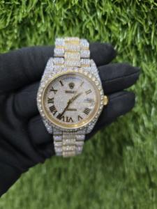 Montre de luxe pour homme Hip Hop Moissanite sertie de diamants, cadran entièrement serti de diamants, ton or, style moderne et affirmé, bracelet mécanique haut de gamme - Product Image 2