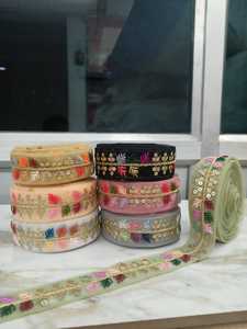 Tissu en dentelle brodée en gros pour vêtements de mode Fabricant de tissu en dentelle brodée sur mesure - Product Image 5