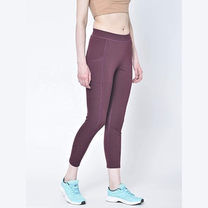 กางเกงขาสั้นออกกำลังกายผู้หญิง คุณภาพสูง ปรับแต่งได้ ผ้ายืด/ไนลอน กระชับระดับกลาง-สูง แห้งเร็ว สำหรับออกกำลังกาย ฟิตเนส โยคะ ไซส์ XL ไร้ตะเข็บ - Product Image 4