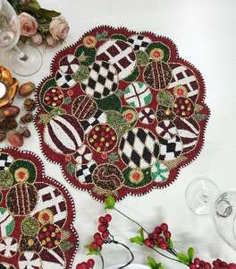 Juego de manteles individuales con cuentas hechas a mano de 3 formas redondas Decoración de mesa personalizada hecha a mano en la India - Product Image 4