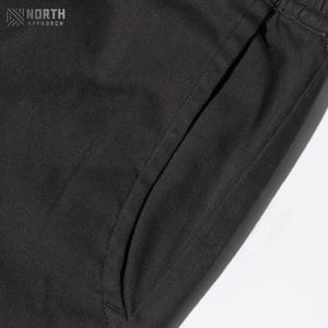 Shorts de sport pour hommes en polyester 100 %, couleur unie personnalisable, anti-plis, écologiques, haute qualité, teinture unie, vente en gros - Product Image 3