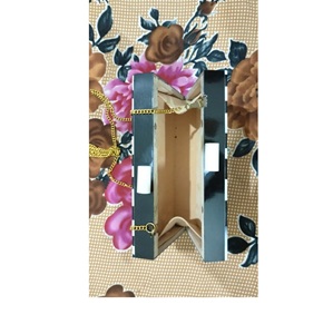 กระเป๋าคลัทช์สำหรับผู้หญิงทำจากยางเรซินหัตถกรรมอินเดีย - Product Image 4