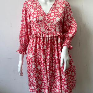 Nouvelle arrivage de mini-robe en coton à imprimé floral faite à la main avec des manches élégantes robe courte d'été imprimée - Product Image 1