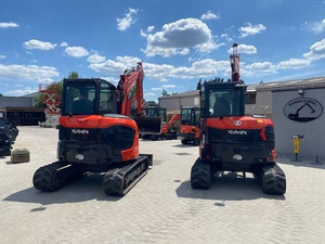 Mini-excavatrice Kubota U50-5, excavatrice compacte sur chenilles avec godet pour la construction, l'agriculture et l'aménagement paysager - Product Image 4