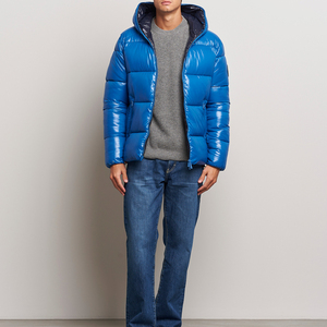 Chaqueta Acolchada Impermeable Personalizada para Hombre, Estilo Casual Urbano, Gruesa, de Invierno, con Capucha Desmontable, Ecológica y de Secado Rápido, con Tejido Ripstop - Product Image 1