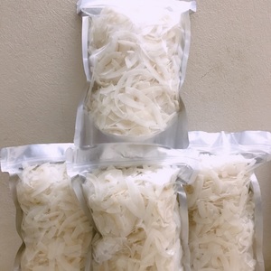 Chips de coco de la provincia de Ben Tre bajo en azúcar-Sabor tradicional - Product Image 4