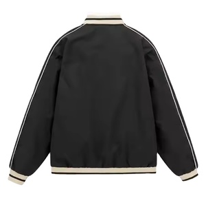 Chaqueta para hombre, chaqueta universitaria de satén sedoso de poliéster 100%, chaqueta de béisbol con cáscara transpirable para hombre, grosor estándar - Product Image 4