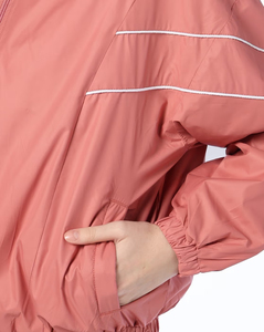 Chaqueta cortavientos con cremallera para mujer, color personalizado, éxito de ventas al por mayor, chaqueta cortavientos con ribete y puño elástico, Chaqueta corta de nailon para mujer, ropa activa - Product Image 6