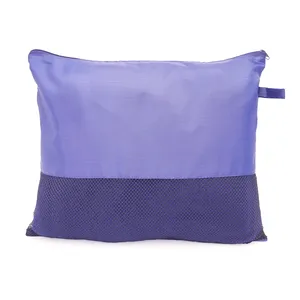 Coperta in pile personalizzata Gisella per il trasporto in viaggio - Product Image 3