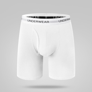 กางเกงบ็อกเซอร์ชายทรงสบายสำหรับไลฟ์สไตล์แอคทีฟ ผลิตจากผ้าเนื้อนุ่มระบายอากาศได้ดี ขอบเอวยืดหยุ่น ซึมซับความชื้น เหมาะสำหรับใส่ในชีวิตประจำวัน - Product Image 5