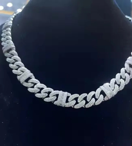 ราคาขายส่ง เครื่องประดับฮิปฮอป สร้อยคิวบาลิงค์ประดับเพชรเต็มเส้น เครื่องประดับเพชรโมอิสซาไนต์ พร้อมสร้อยทองคำขาว 14K สำหรับผู้ชาย - Product Image 3