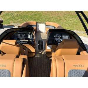 Bateau de pêche de luxe Harris Solstice Dual Console 250 CWDH 2026 - Product Image 1