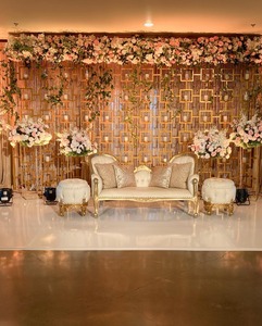 Fondo de pared de vela de boda profesional moderno y elegante con tamaño y color personalizables - Product Image 3