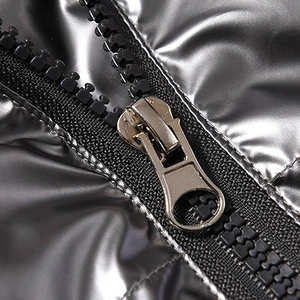 Nueva oferta, ropa de invierno, chaquetas acolchadas para mujer, chaqueta de burbuja personalizada para mujer de Pakistán, chaquetas acolchadas teñidas de negro para hombre - Product Image 4