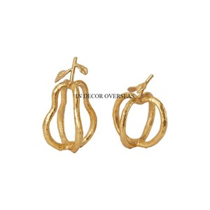 Escultura decorativa de centro de mesa de diseñador en forma de manzana y pera chapada en oro de metal de alta calidad a un precio impresionante - Product Image 4
